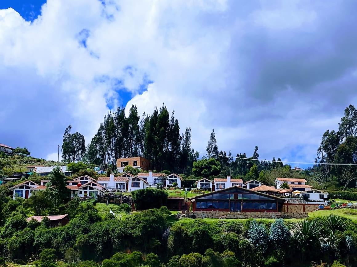 Hotel Cabanas San Cayetano Paipa Eksteriør billede