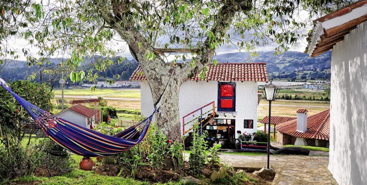 Hotel Cabanas San Cayetano Paipa Eksteriør billede